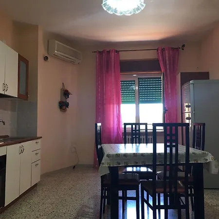 B&B Crotone فندق مبيت وإفطار